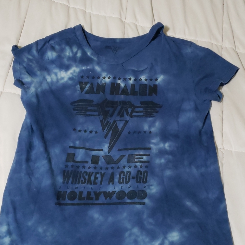 Cute tie dyed destroyed tshirt